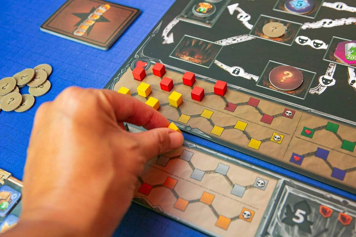 Brown Board Game D8661