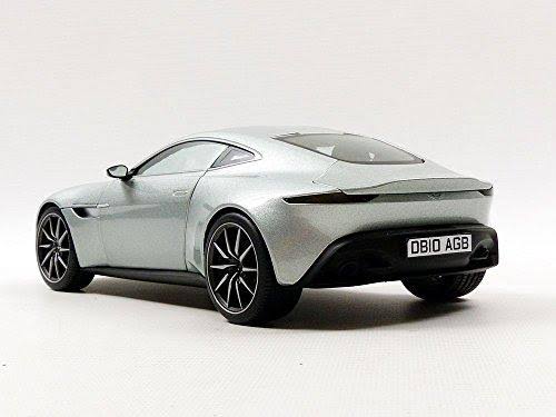 1/18 Diecast P854228