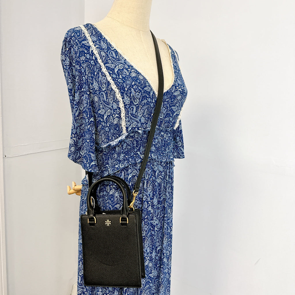 Black Leather Shoulder Bags H137090