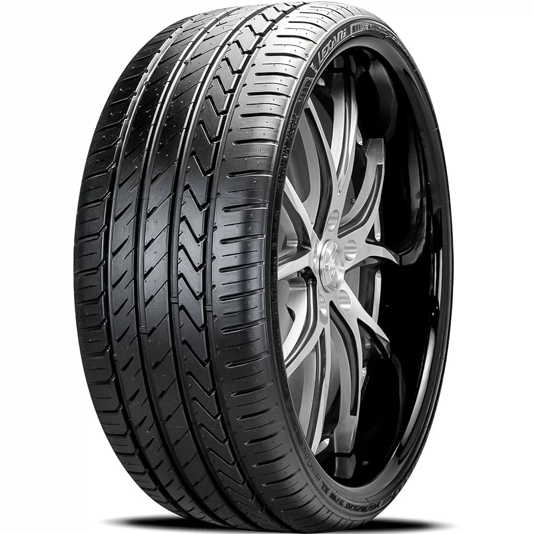 305/25R20 ZR 97W XL Performance Tire U98569