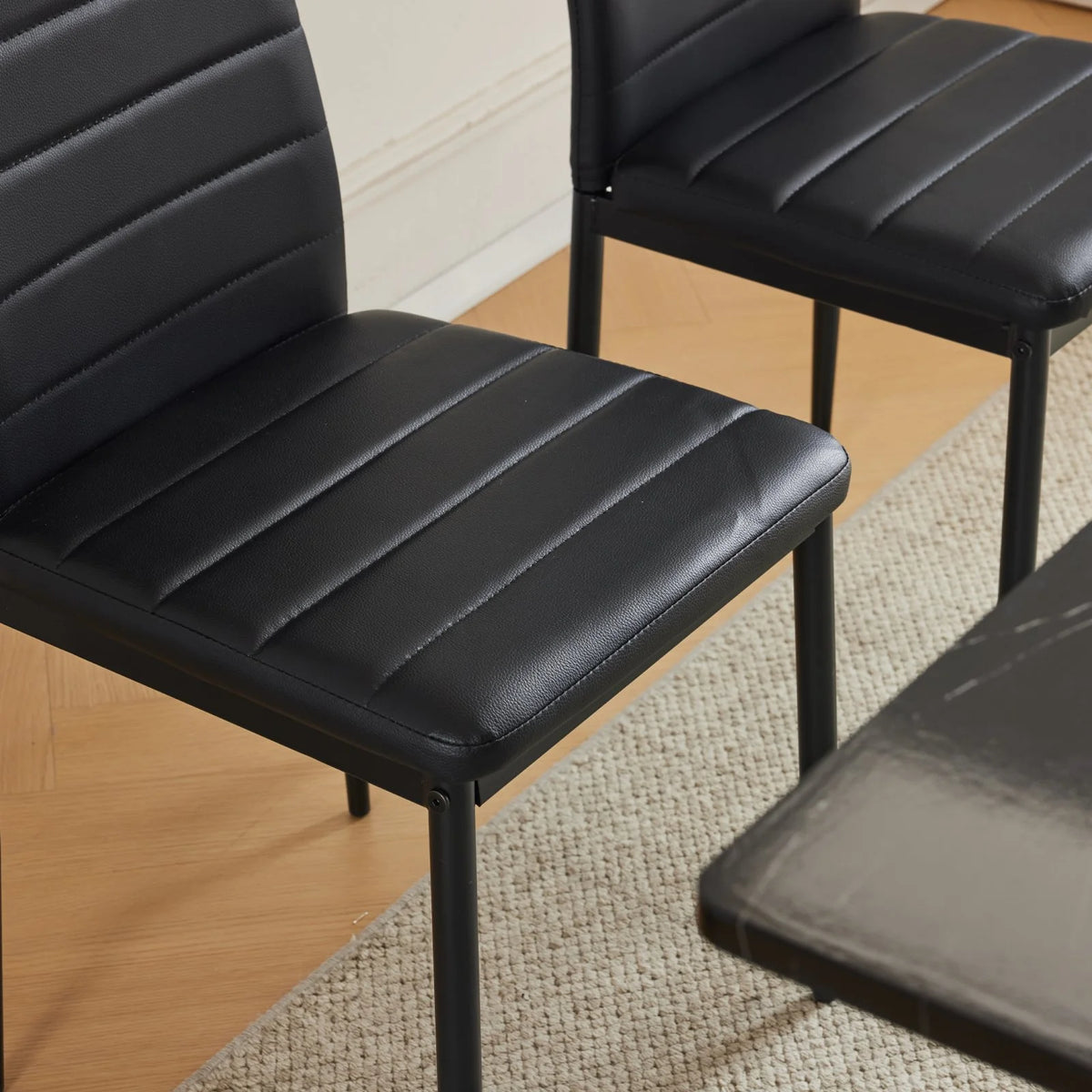 Black Faux Marble Dining Table Set for 4 V242771