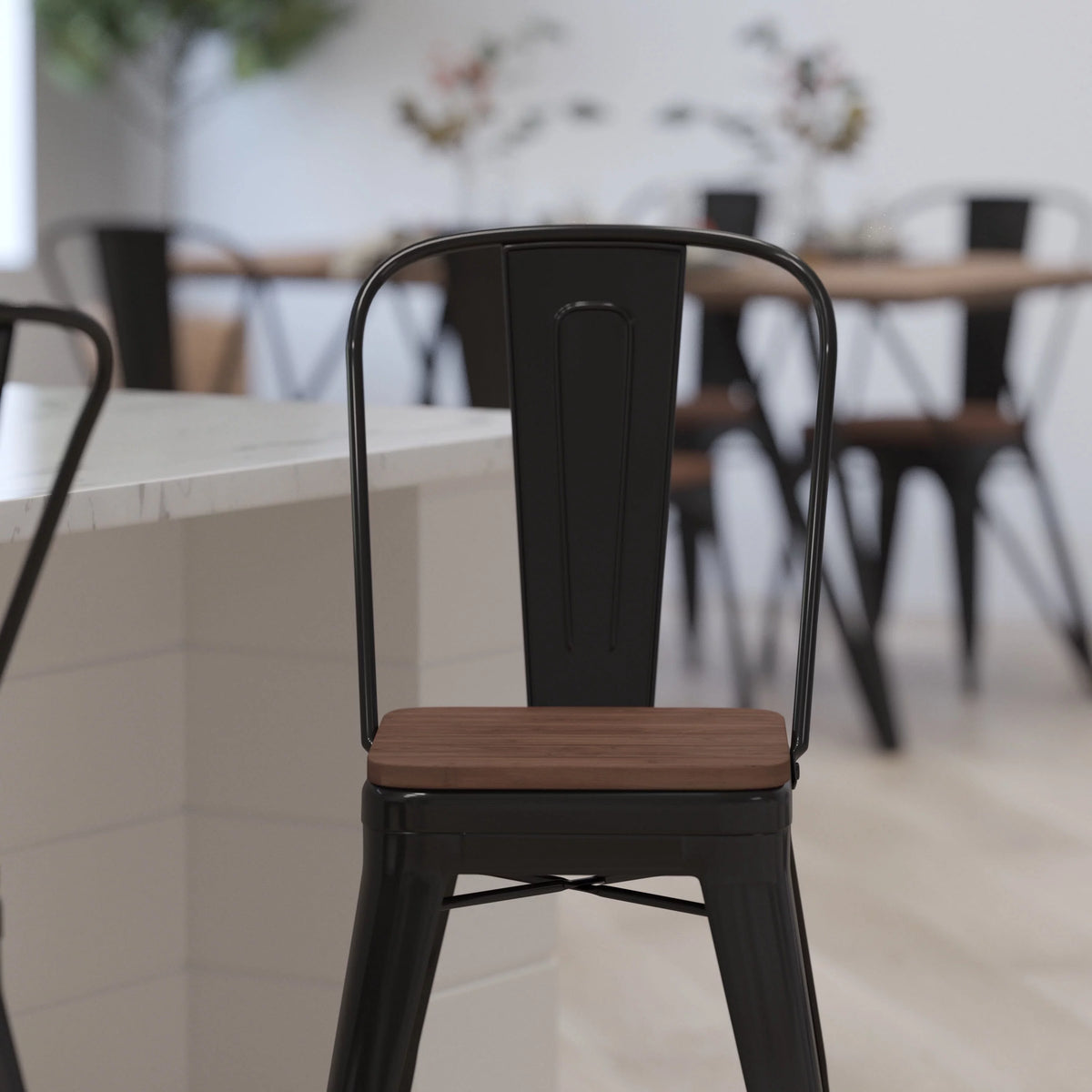 24 Inch Black Metal Counter Bar Stool with Wood Seat K7001