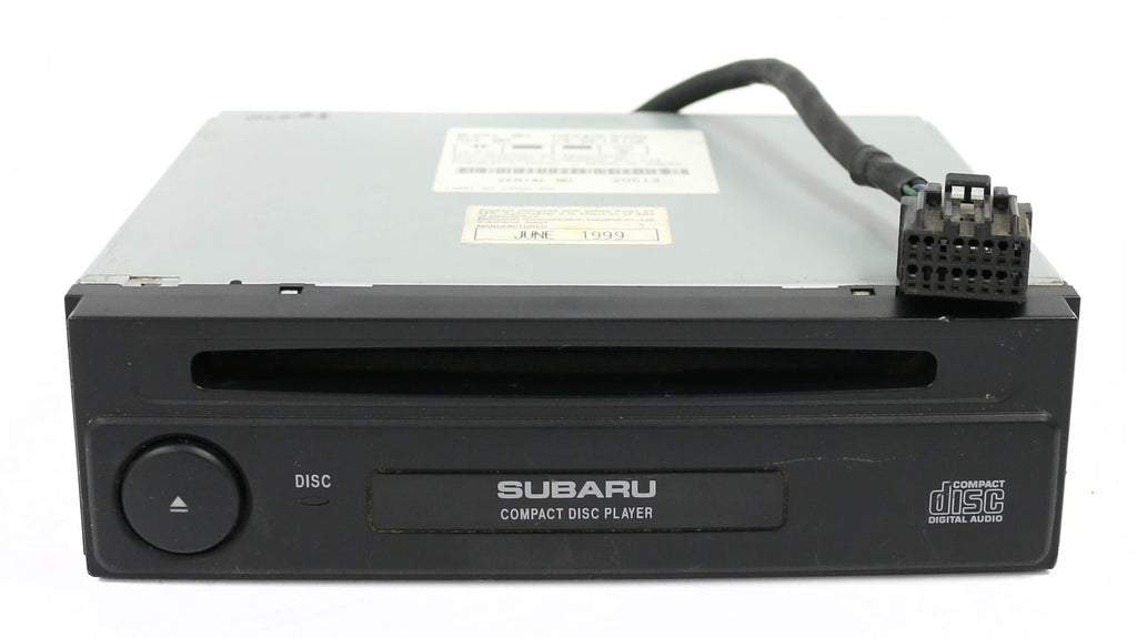 Refurbished OEM Compact Disc Player for Subaru Forester Legacy Z20068