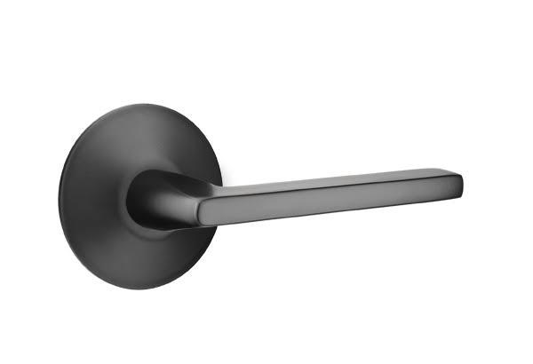 Modern Rosette Flat Black Privacy Lever Set O419370