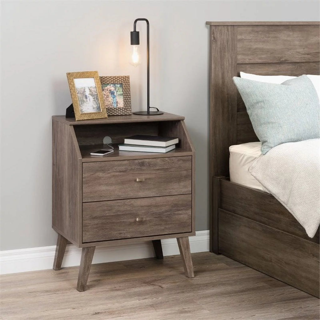 4-Piece Set with 2 Nightstands 7-Drawer Dresser and Computer Desk A365636