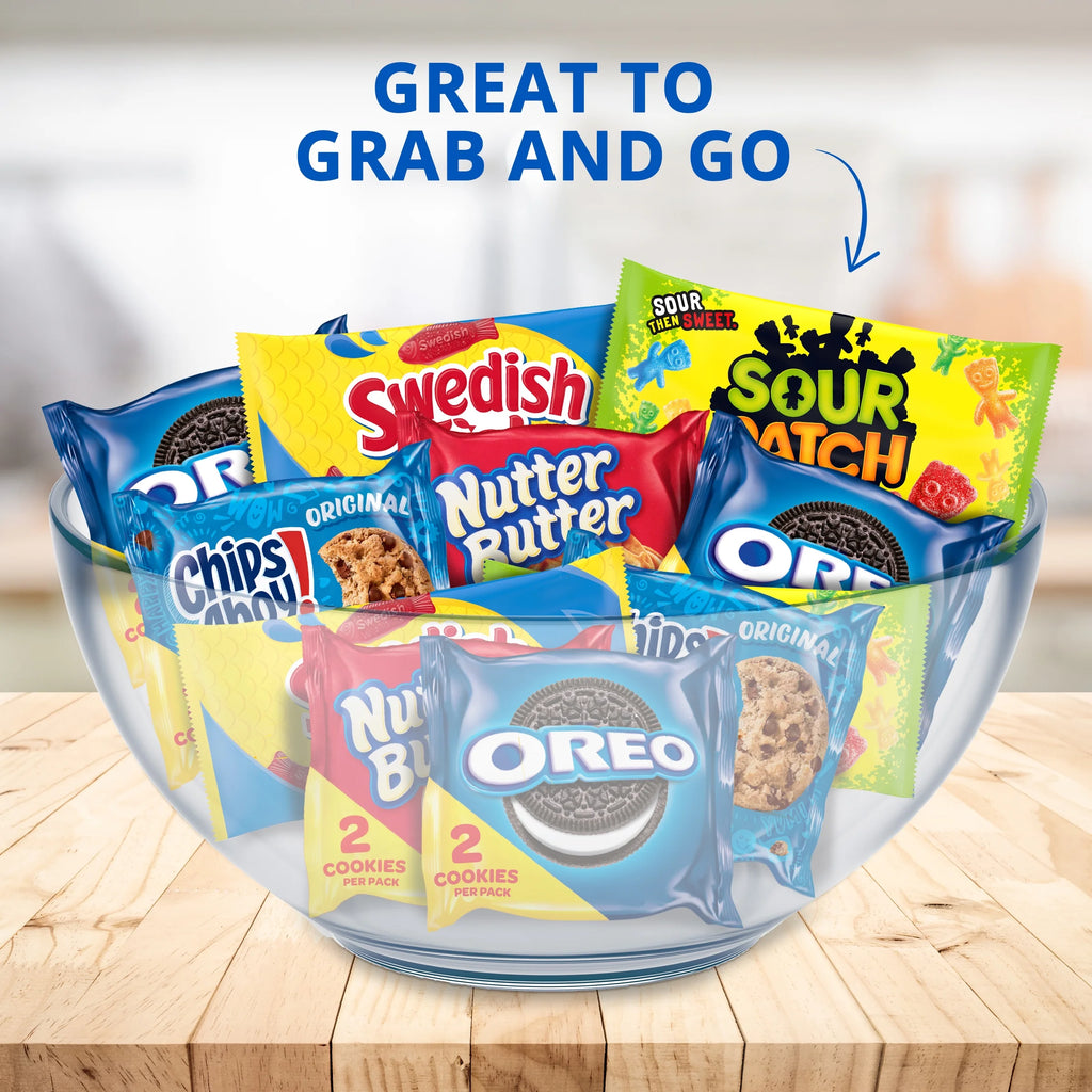 Cookies and Candy Variety Pack, 40 Snack Packs Z380673