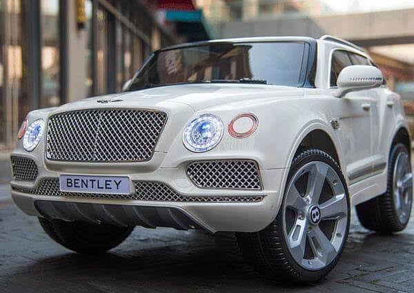 White 12V Electric Kids Car Y883