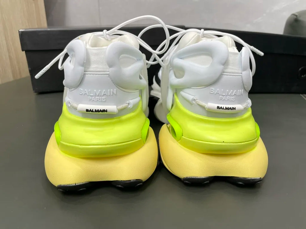 White Heels M11900