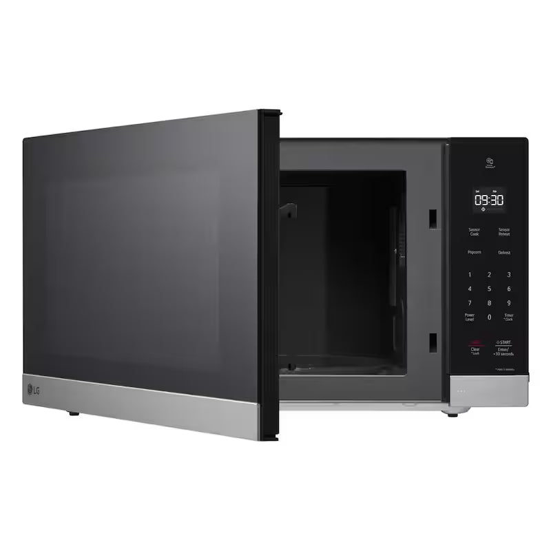 1200-Watt Countertop Microwave with Smart Inverter P39916
