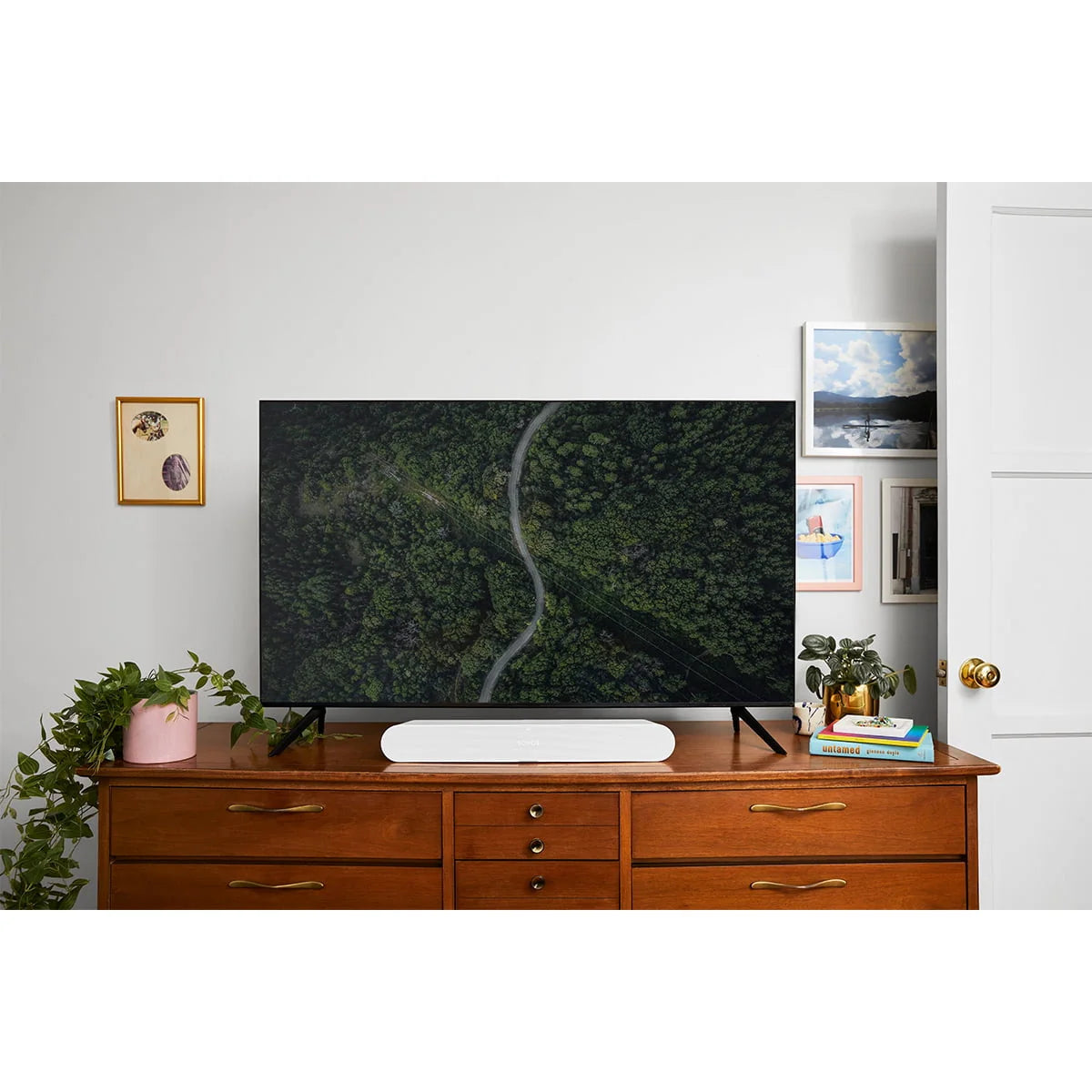 Black Compact Sound Bar B523997