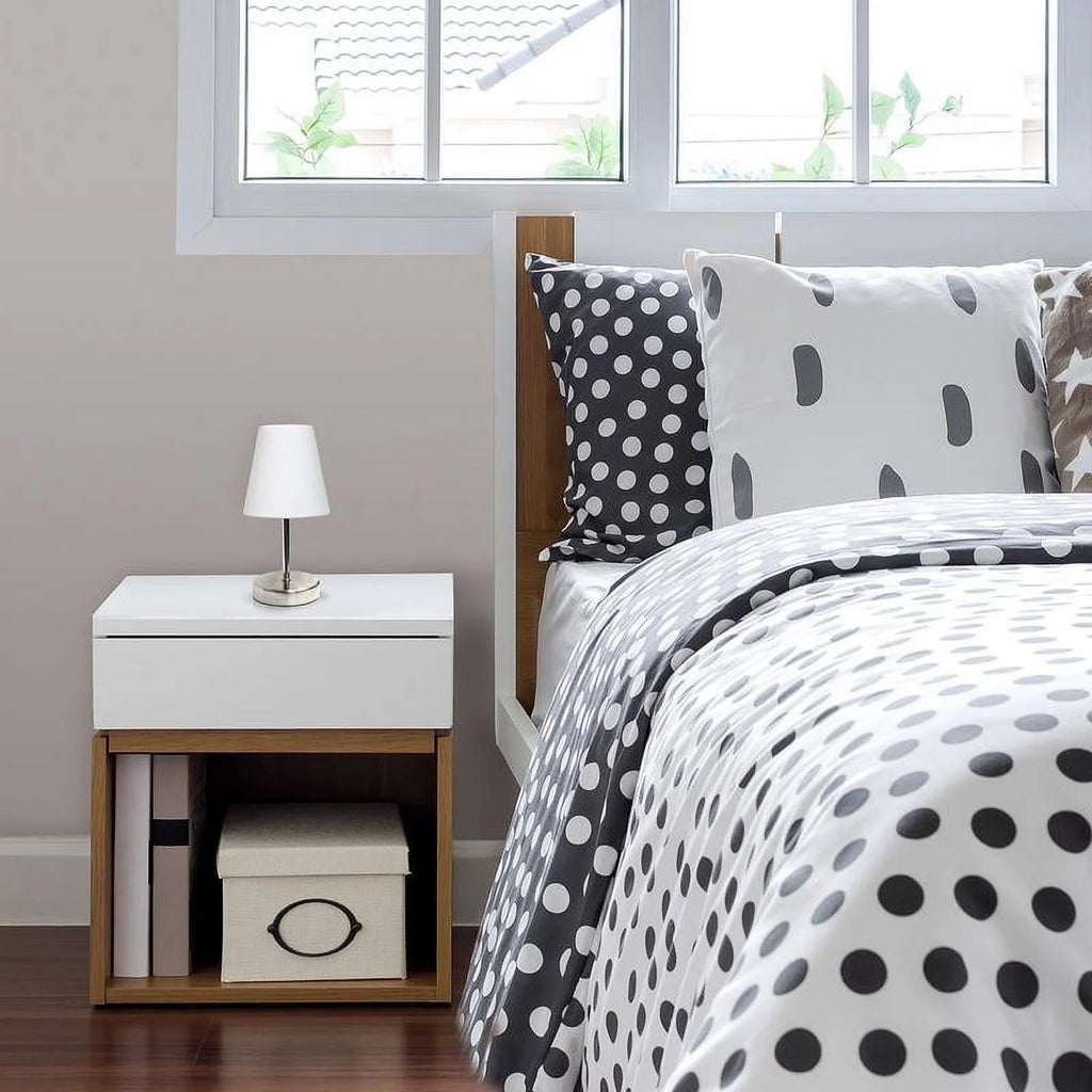Mini Basic Table Lamp with Fabric Shade L856