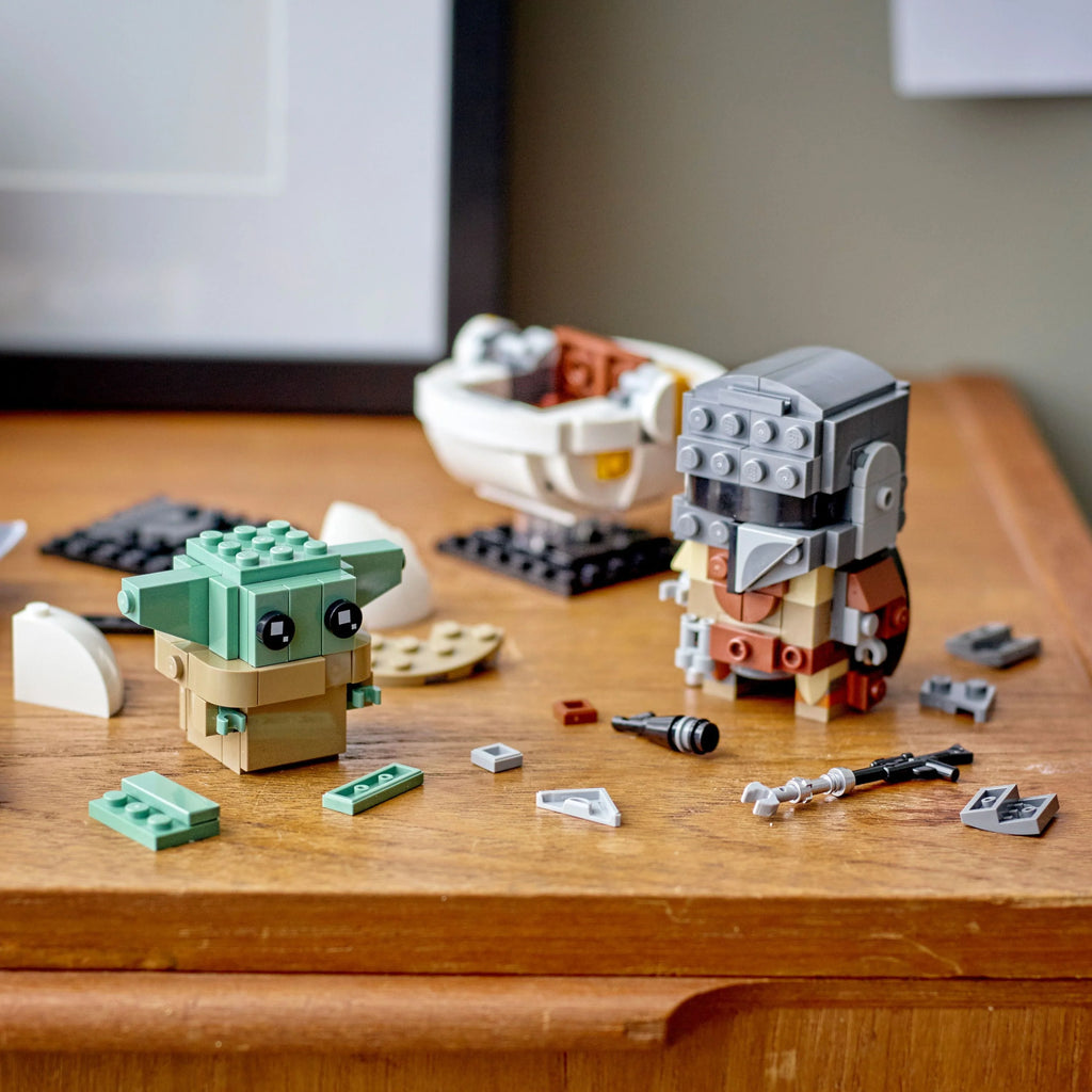 Building Toy Collectible Model Figures Set D449870