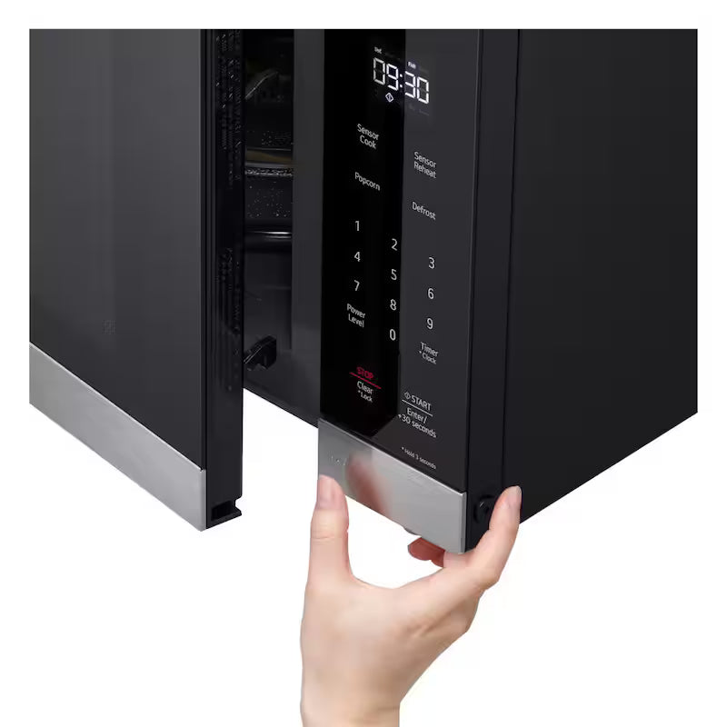 1200-Watt Countertop Microwave with Smart Inverter P39916