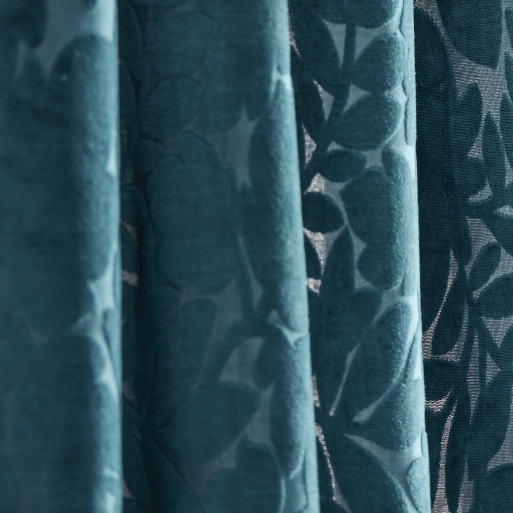 Velvet 2 Piece Light Filtering Curtain Set E34065