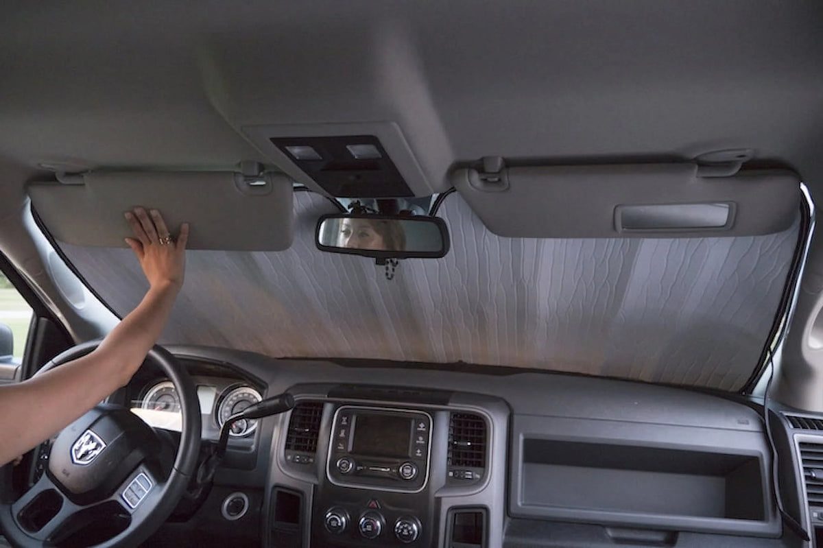 Custom Fit Windshield Sunshade L99528
